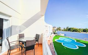 Sunny Paradise By Los Pinos Holidays